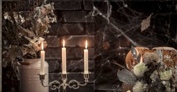 candle snuffer