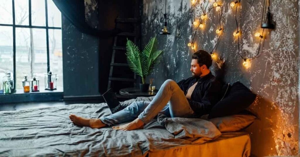 bedroom wall artwork